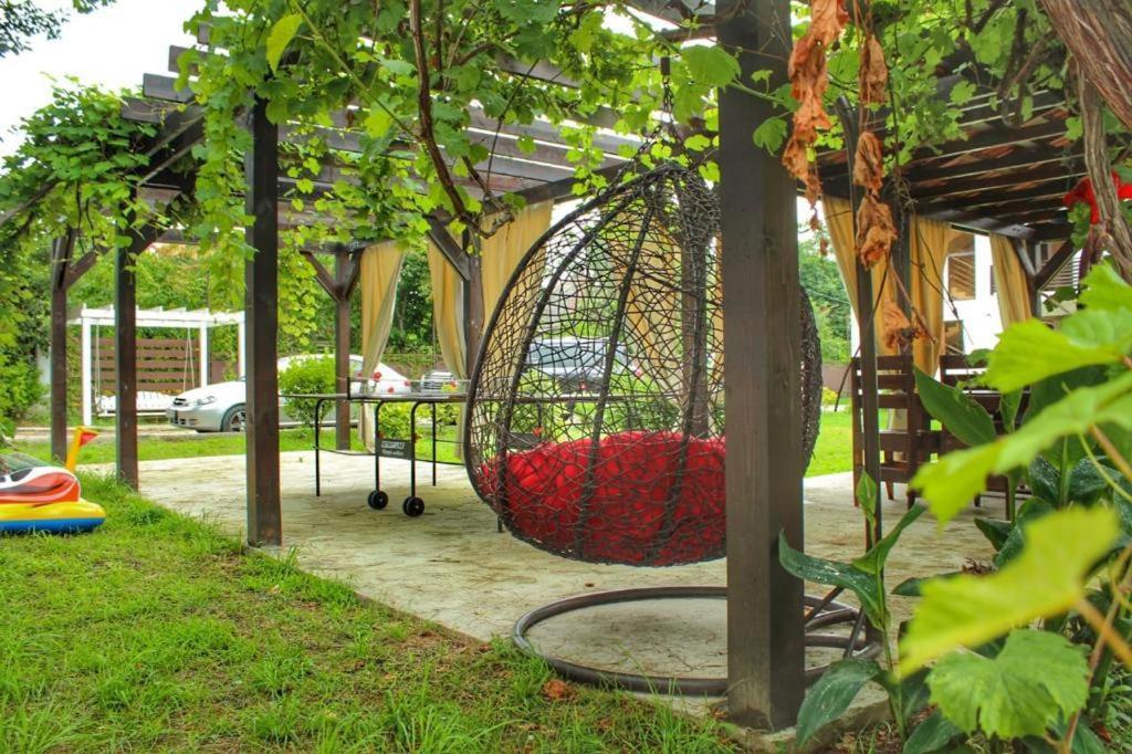 Guest House Sirius Pizunda Exterior foto