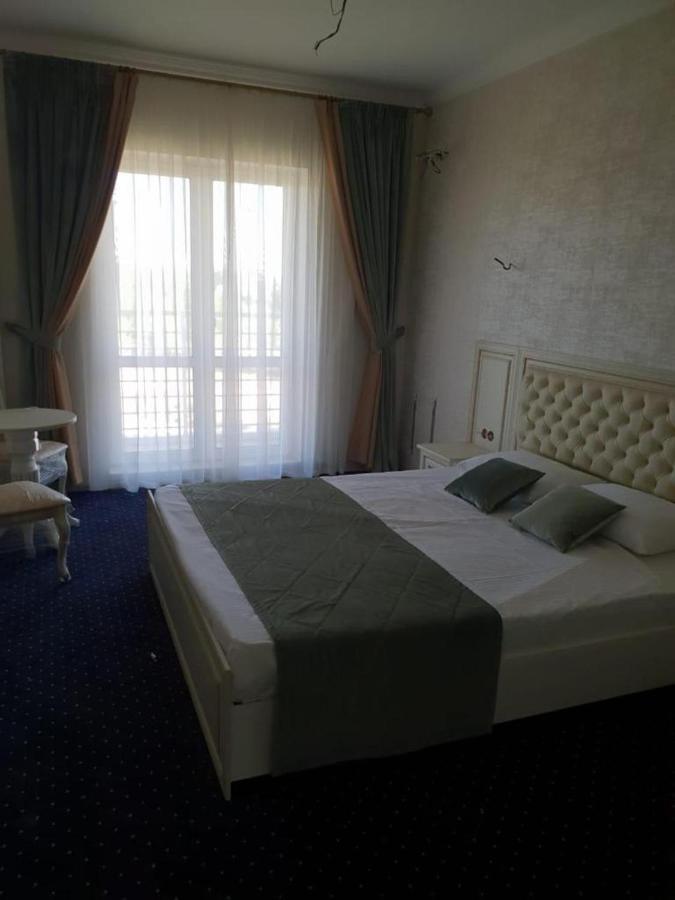 Guest House Sirius Pizunda Exterior foto