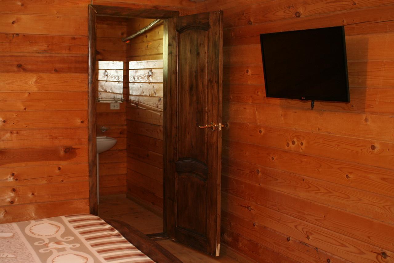 Guest House Sirius Pizunda Exterior foto