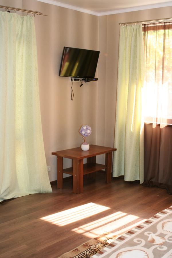 Guest House Sirius Pizunda Exterior foto