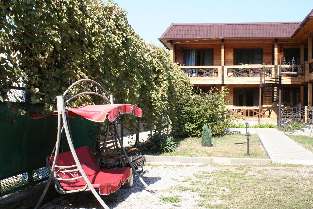 Guest House Sirius Pizunda Exterior foto