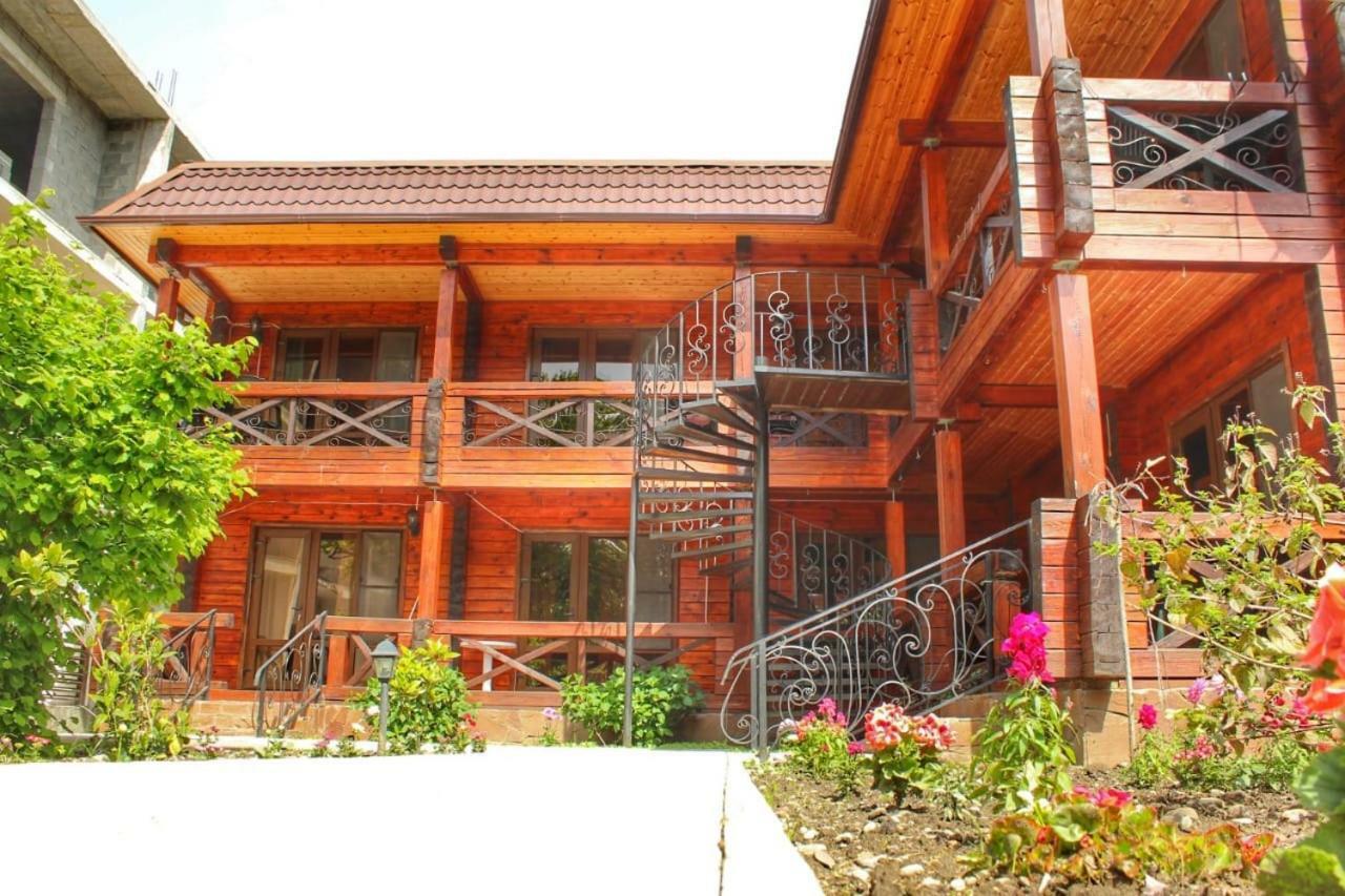 Guest House Sirius Pizunda Exterior foto