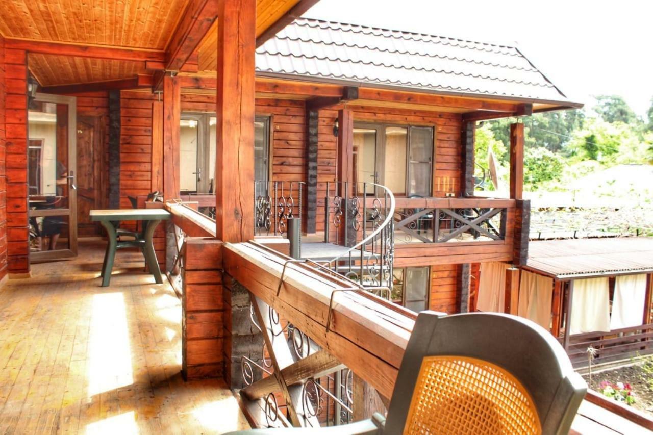 Guest House Sirius Pizunda Exterior foto